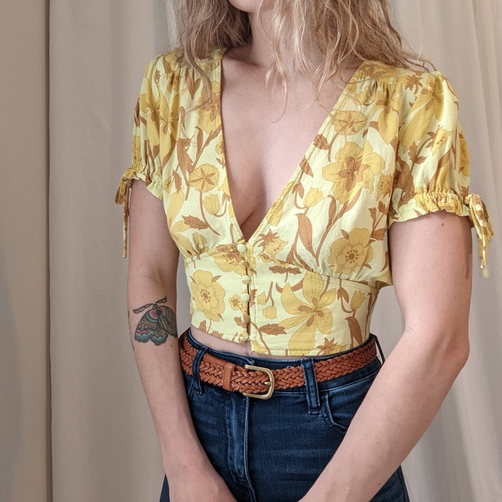 Urban Outfitters 70s Print Peasant Top